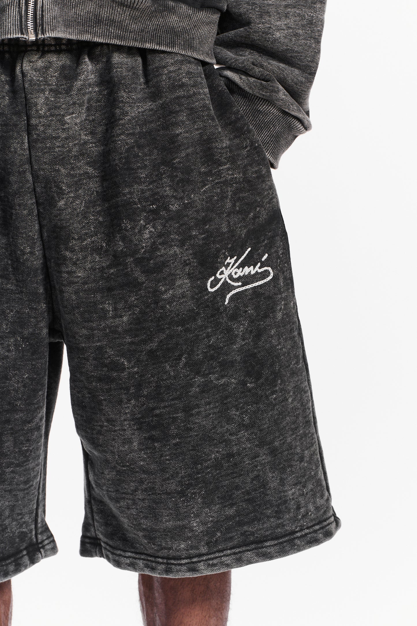 Tivoli Gardens (Vintage Wash)