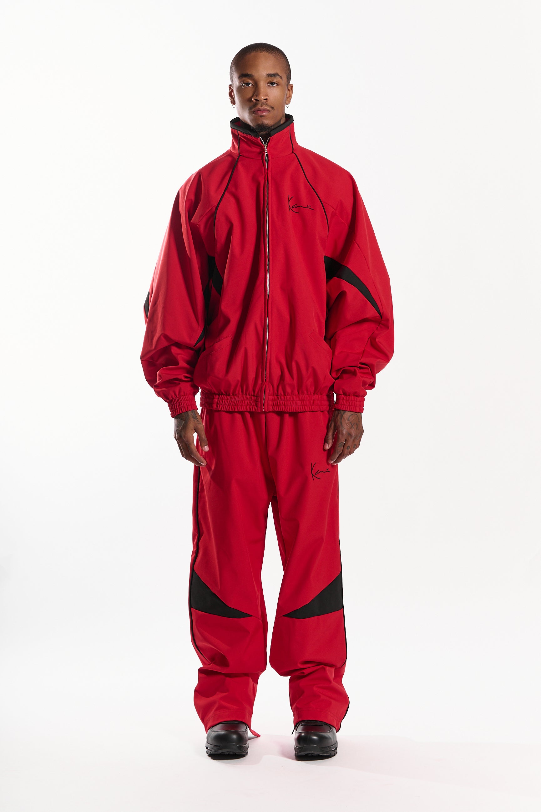 高史さん購入決定 KARL KANI ナイロンセットアップ レッド Shot Clock Men's Jacket (red) – Karl Kani